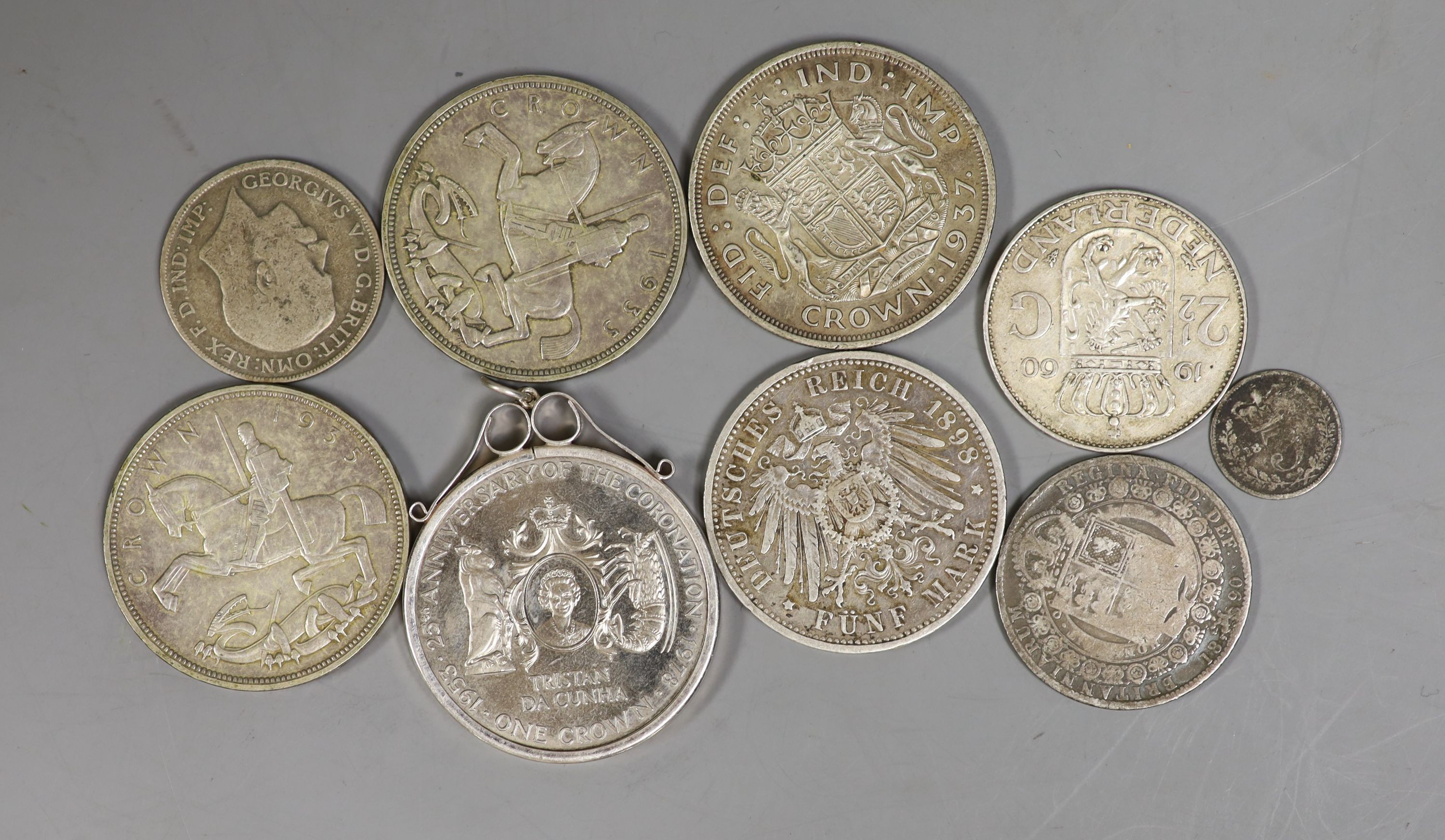 A quantity of coinage to include German States Prussia 5 mark